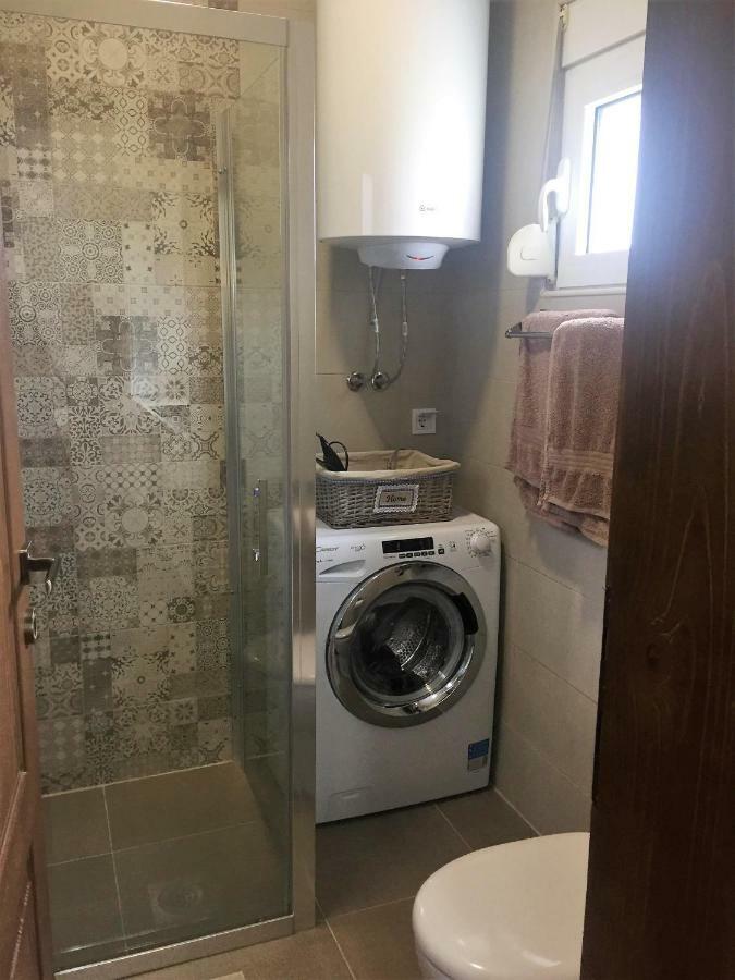 Eko Apartmani Krackovic Golubovci エクステリア 写真